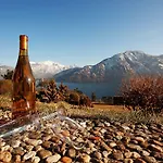 Bella Vista In With Pool Sleeps 6- By Italian