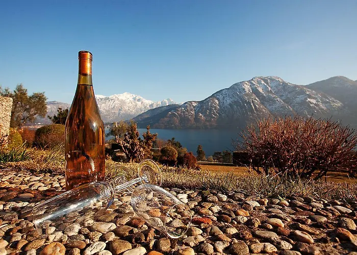 Bella Vista In With Pool Sleeps 6- By Italian