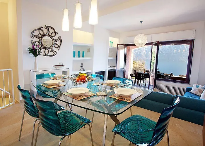 Bella Vista In With Pool Sleeps 6- By Italian Mezzegra