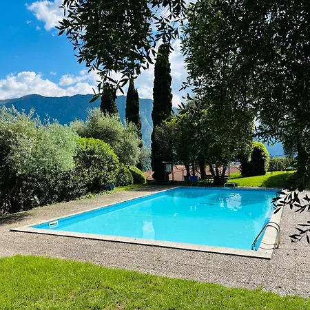 Lejlighed Bella Vista In With Pool Sleeps 6- By Italian Mezzegra