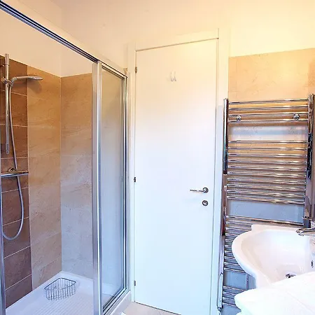 Appartement Bella Vista In With Pool Sleeps 6- By Italian